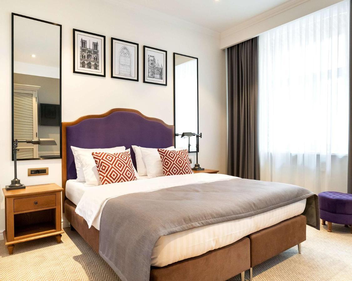 Best Western Plus Market Square リヴィウ エクステリア 写真